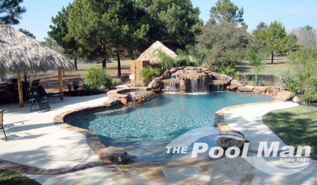 Custom Pool Design #014 by The Pool Man Inc