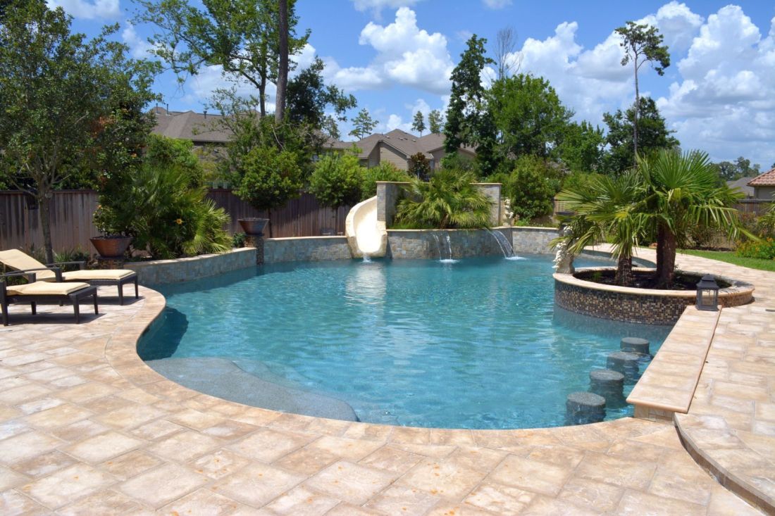 Free Form Pools #015 by The Pool Man Inc