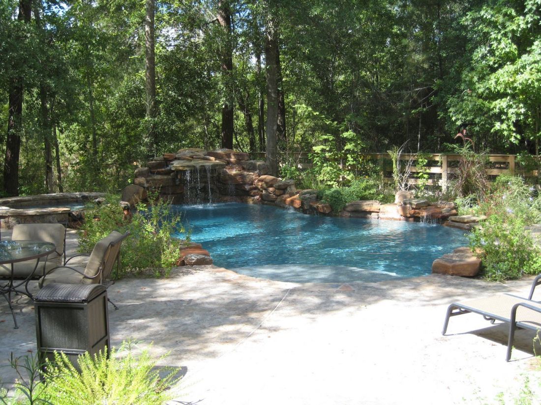 Free Form Pools #029 by The Pool Man Inc