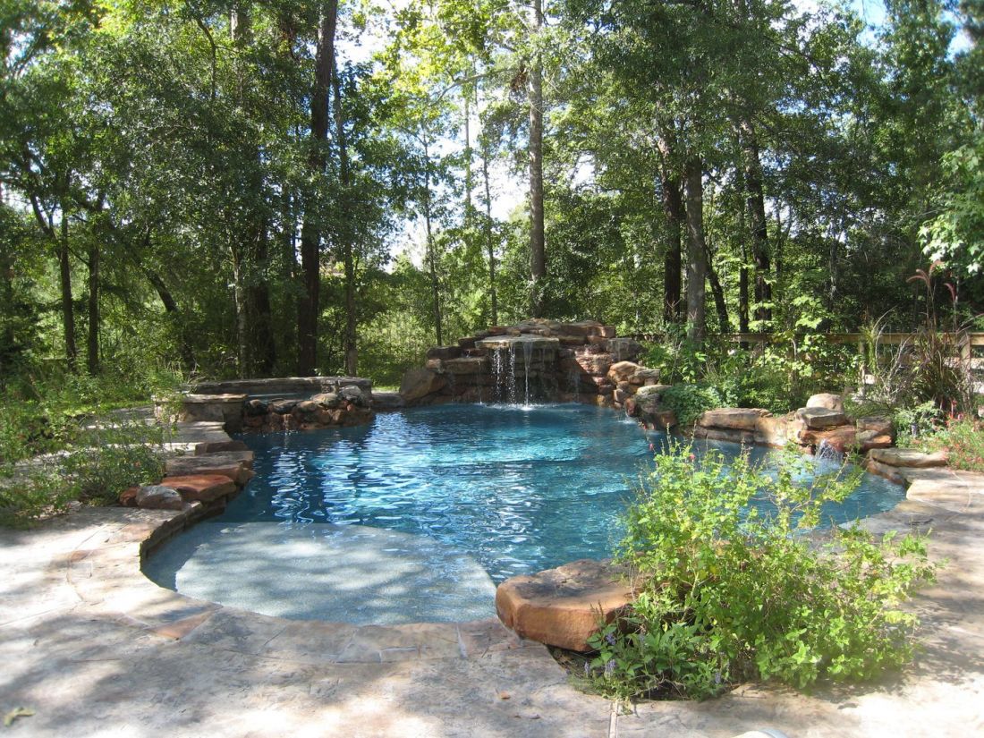 Free Form Pools #031 by The Pool Man Inc