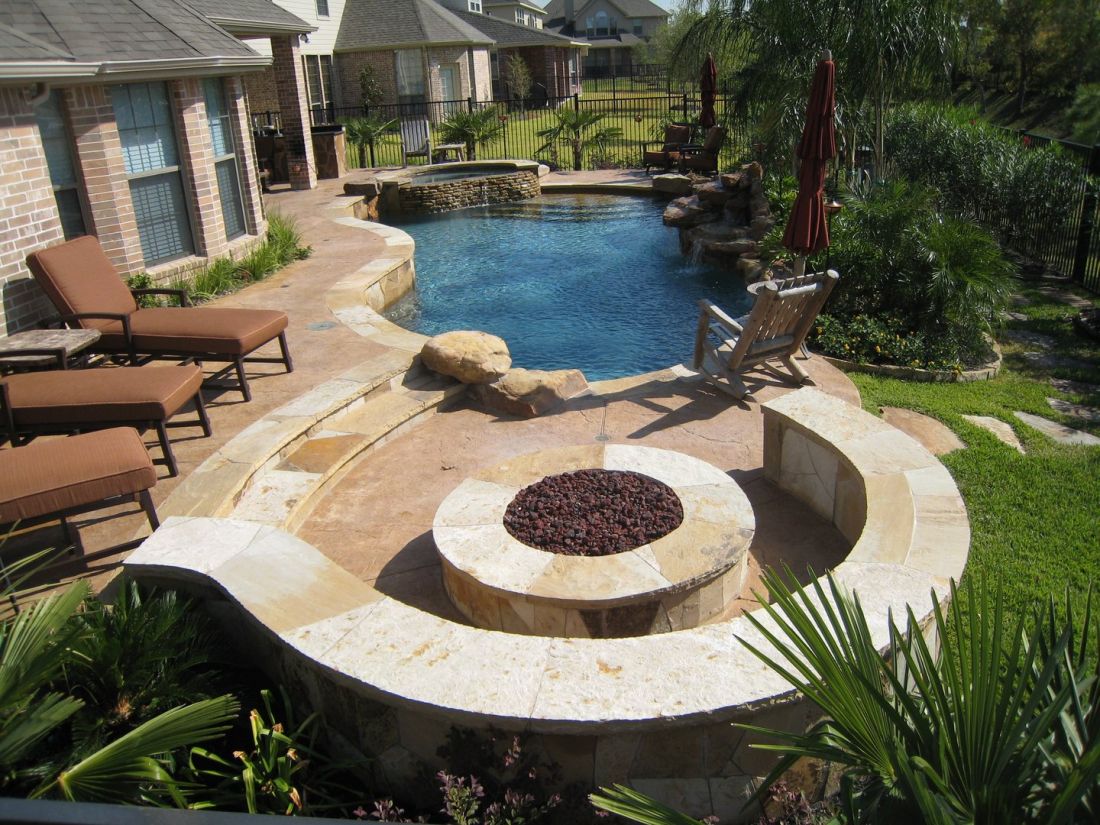 Free Form Pools #001 by The Pool Man Inc