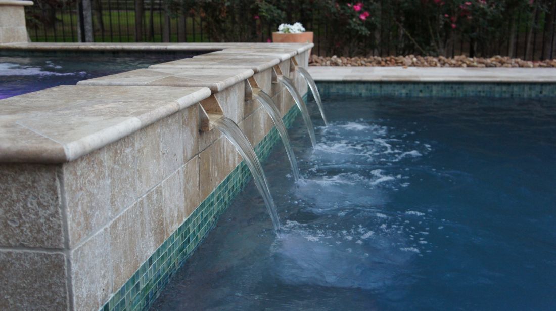 Pruner Pool #007 by The Pool Man Inc
