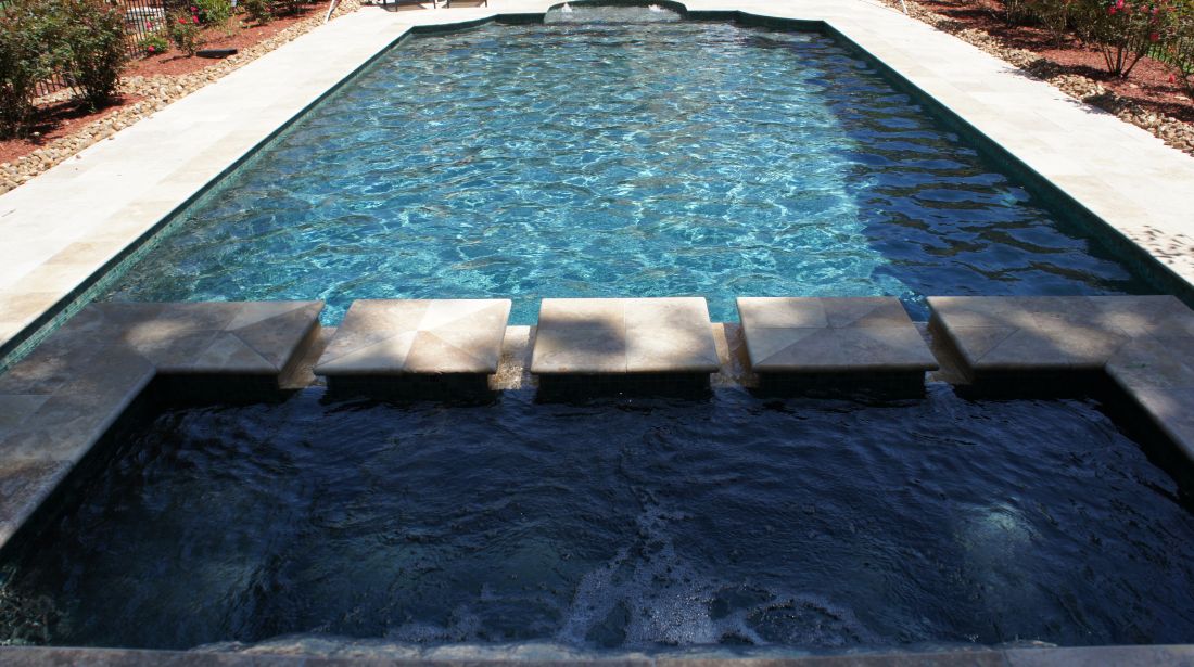 Pruner Pool #011 by The Pool Man Inc