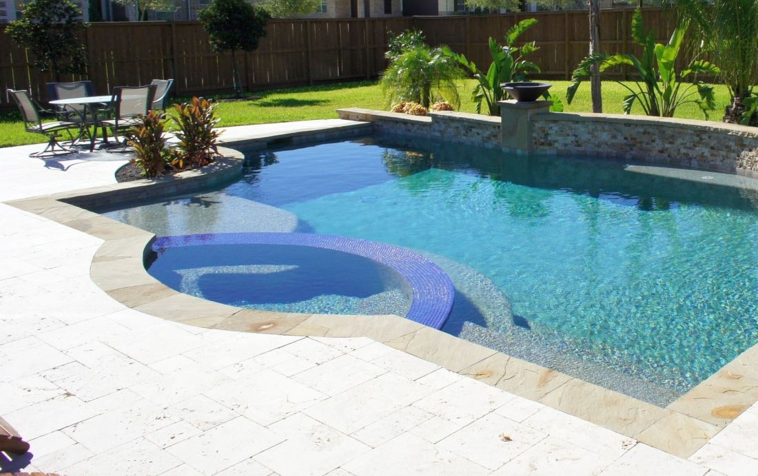 Custom Spa #003 by The Pool Man Inc