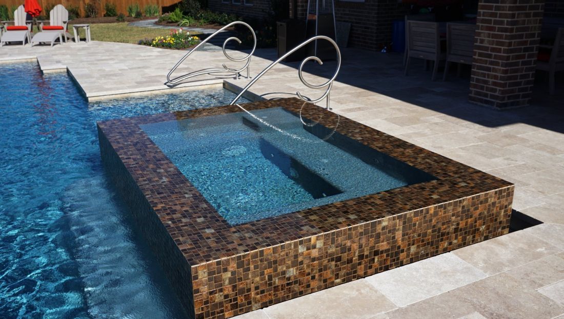Custom Spa #006 by The Pool Man Inc