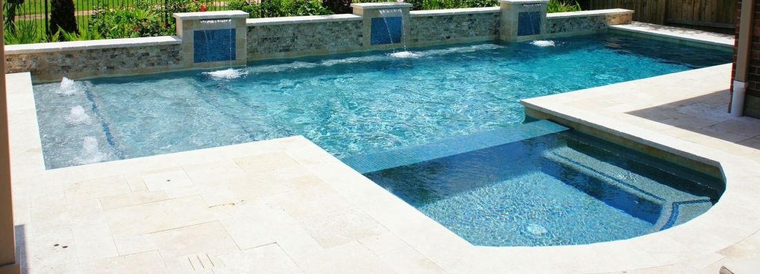 Custom Spa #009 by The Pool Man Inc