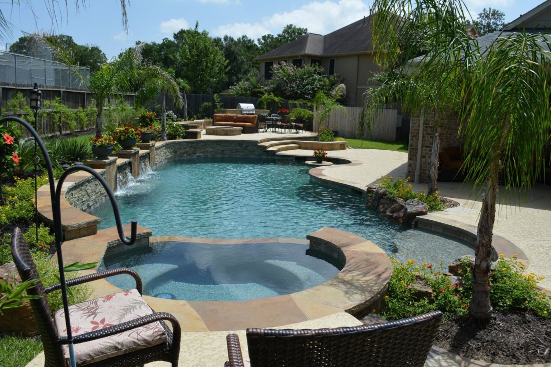 Custom Spa #026 by The Pool Man Inc