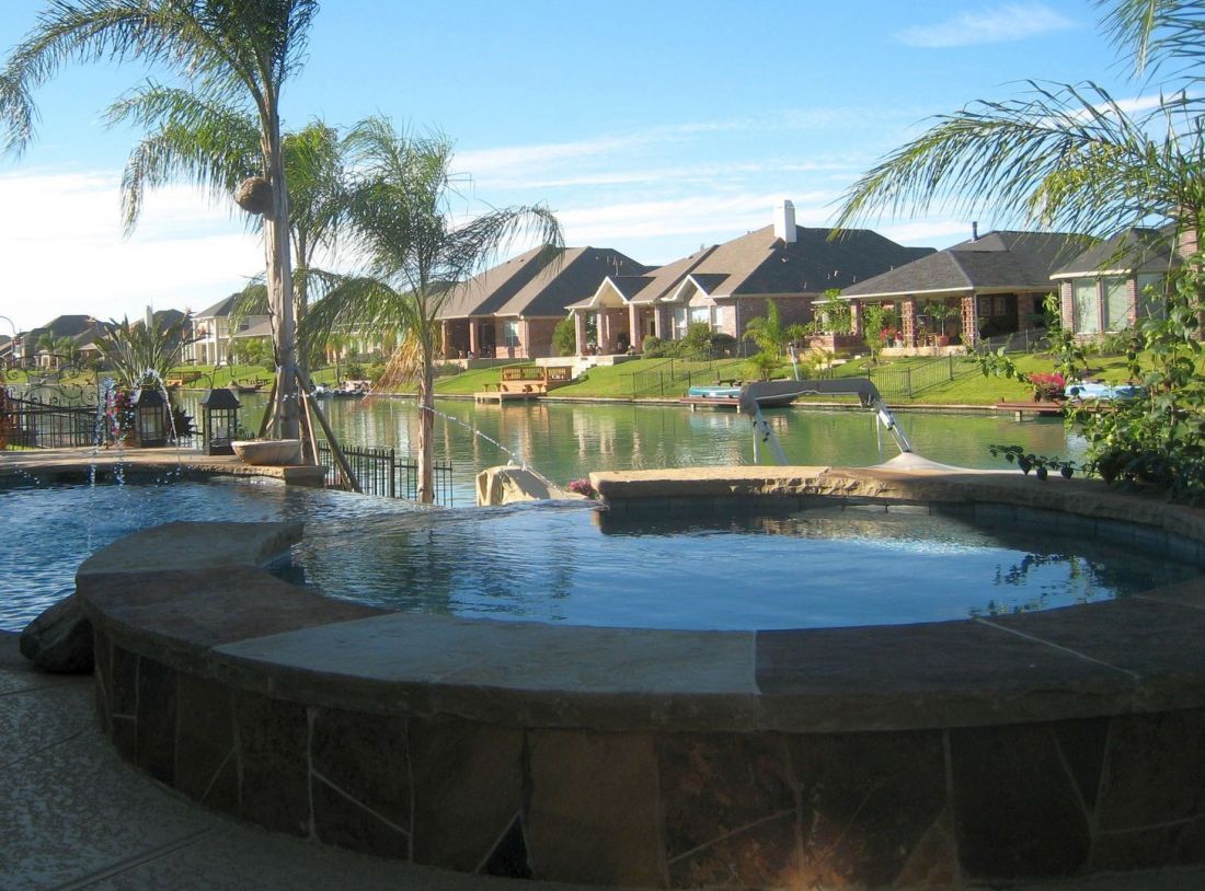 Custom Spa #027 by The Pool Man Inc
