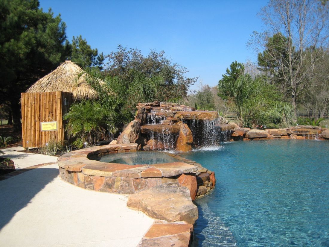Custom Spa #030 by The Pool Man Inc