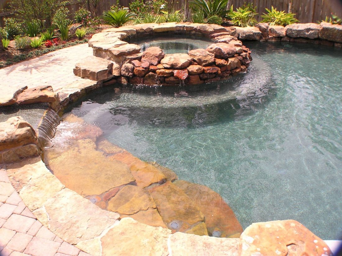 Custom Spa #034 by The Pool Man Inc