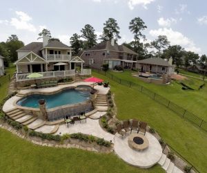 Advanced Design Pools #005 by The Pool Man Inc